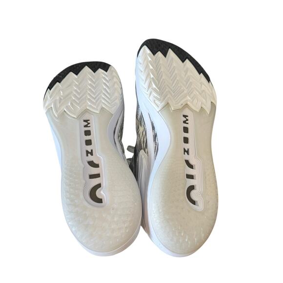 Nike Air NWT NWOB Zoom GT Cut 2 TB White Black Men’s Size 18 Sneaker FJ8915-100 - Picture 13 of 14